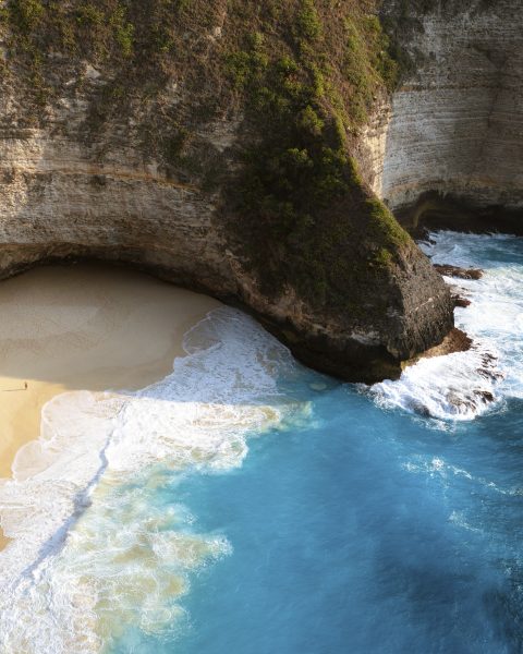 Vista aerea di Kelingking Beach (Ipa)
