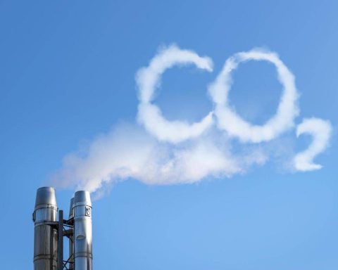 Emissioni gas serra 2025 in Italia, +0,3% rispetto al