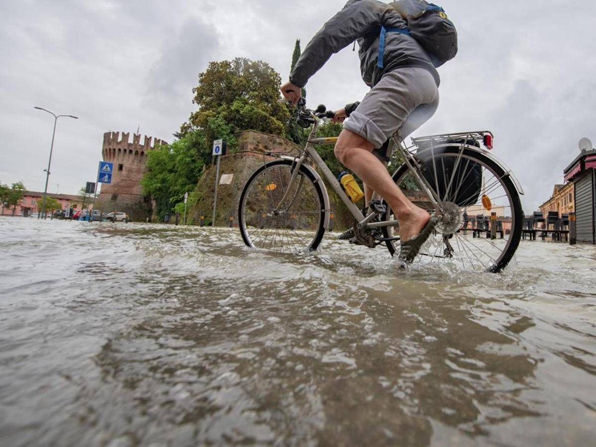 Più caldo ed eventi estremi in Italia, come sarà il clima fino al