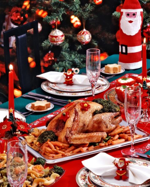 Tavola cibo natale Canva