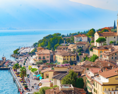 LimonesulGarda canva