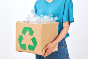 Riciclo plastica canva