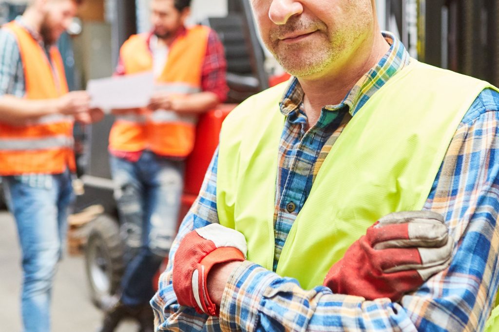 Lavoratori eta dipendenti