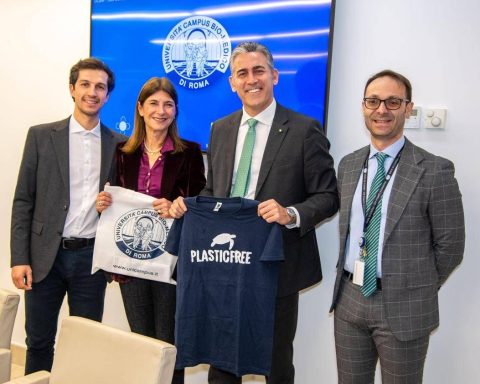 Accordo Ucbm Plastic Free, meno plastica in ateneo, sì alle buone pratiche