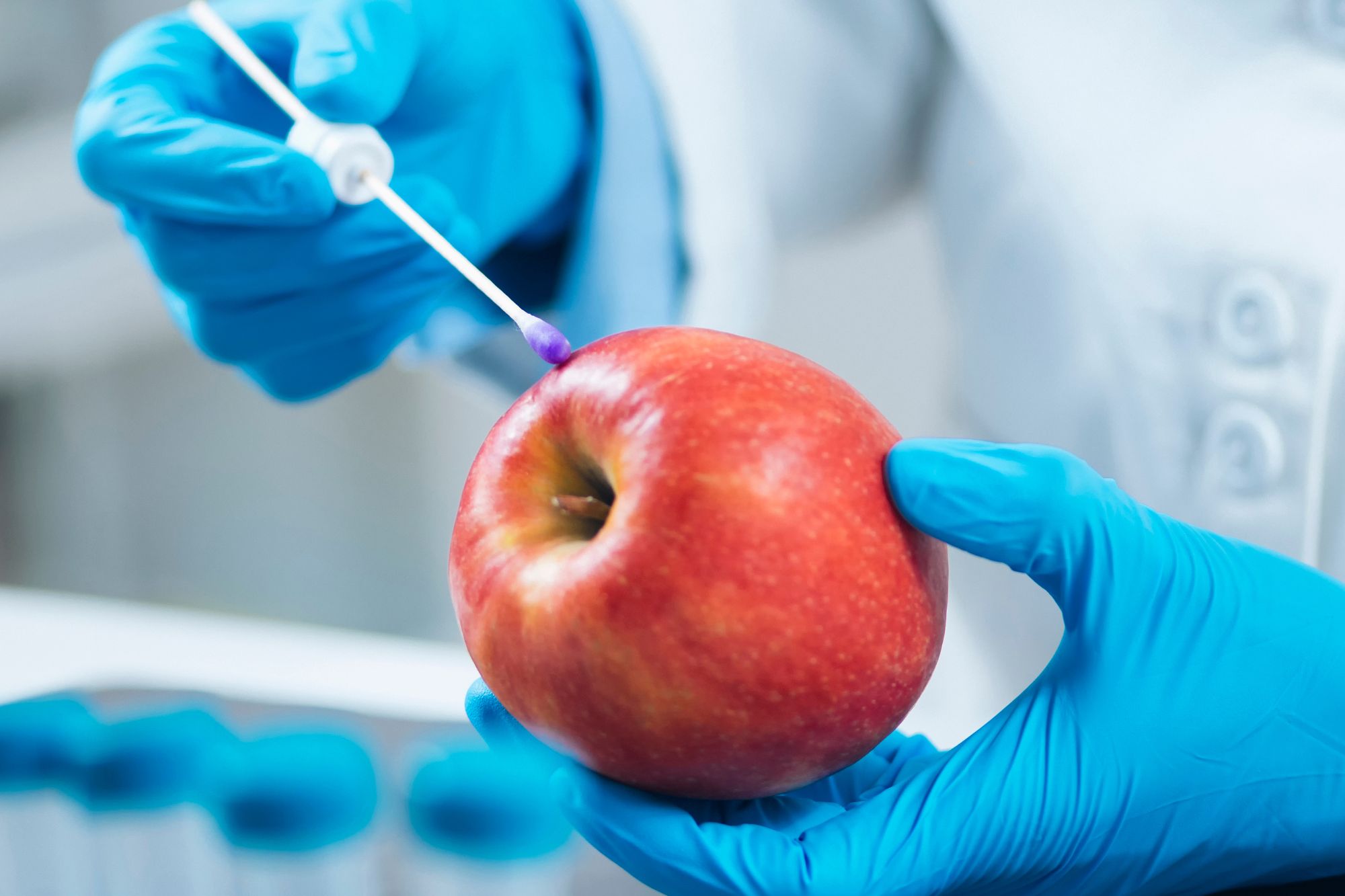 Analisi mele pesticidi canva