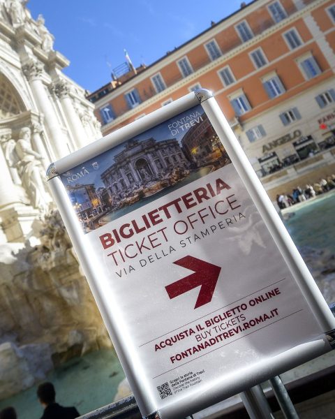 Fontana di trevi ticket due euro ftg ipa