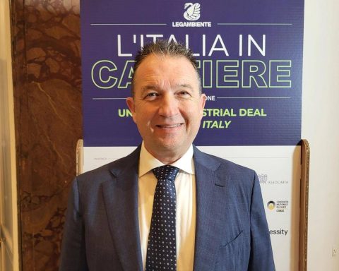 Sostenibilità, Bottari: "Estrarre l’ultima goccia di olio per rigenerazione"