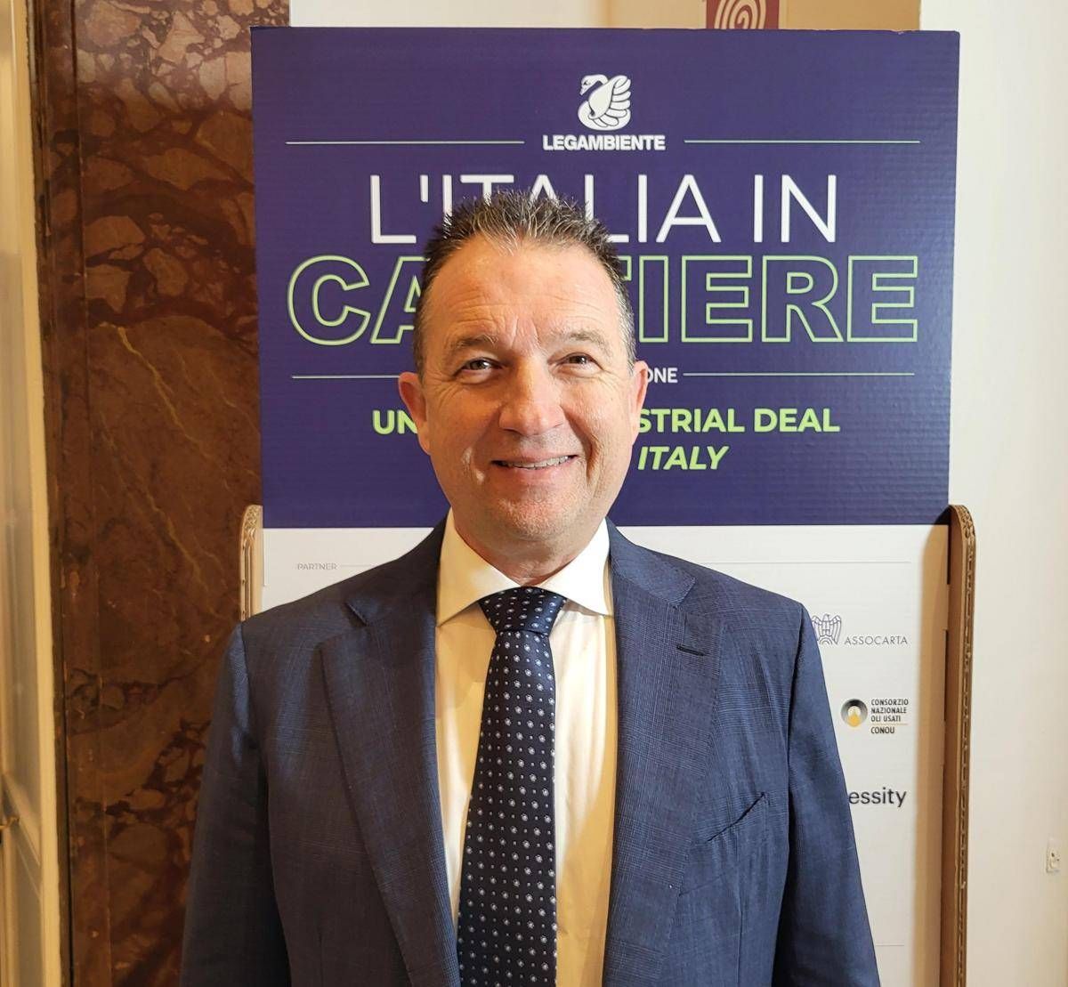 Sostenibilità, Bottari: "Estrarre l’ultima goccia di olio per rigenerazione"