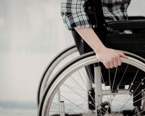 Persona in carrozzina canva