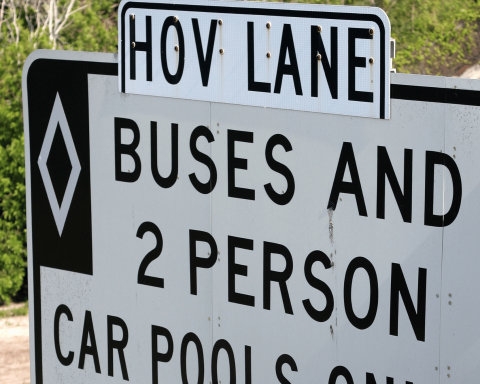 Hov segnale stradale rombo canva