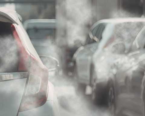 Traffico Milano misure anti smog 13 marzo 2026