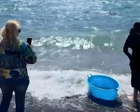 Turiste americane astici in mare pompei castellamare di stabia