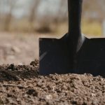 Zappa bracciante agricolo canva