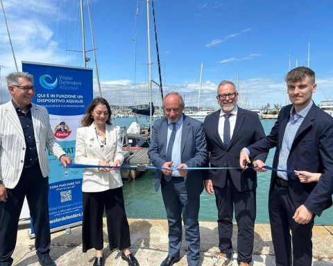 A Pescara il varo di Aqualis, dispositivo per la raccolta dei rifiuti galleggianti﻿