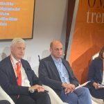 Energia, Lorenzoni: "Oggi chi autoproduce sfida i grandi fornitori"