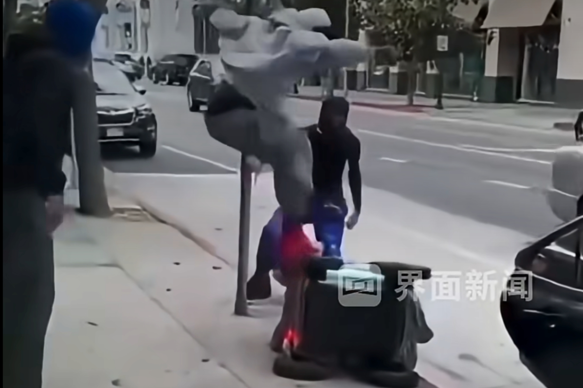 aggressioni contro robot da consegna negli usa