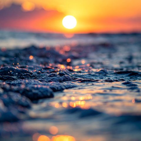 Mare al tramonto - Canva