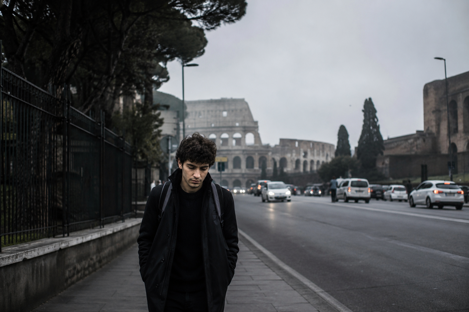 Ragazzo triste a Roma chatgpt