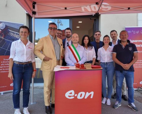 Energia, inaugurato nuovo punto vendita E.On a Copparo, nel ferrarese