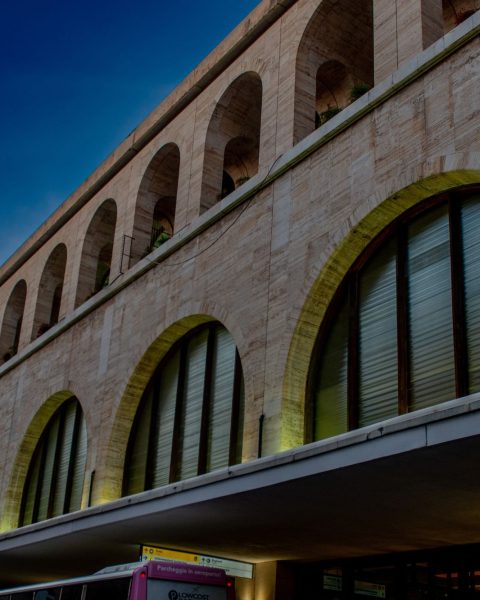 Stazione roma canva
