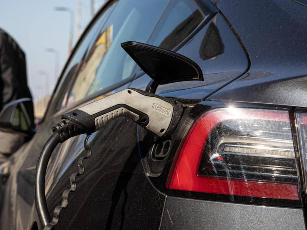 Carburanti, la strategia di Motus E per far fronte ai rincari