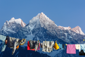 Bucato steso al Sole sull'Everest