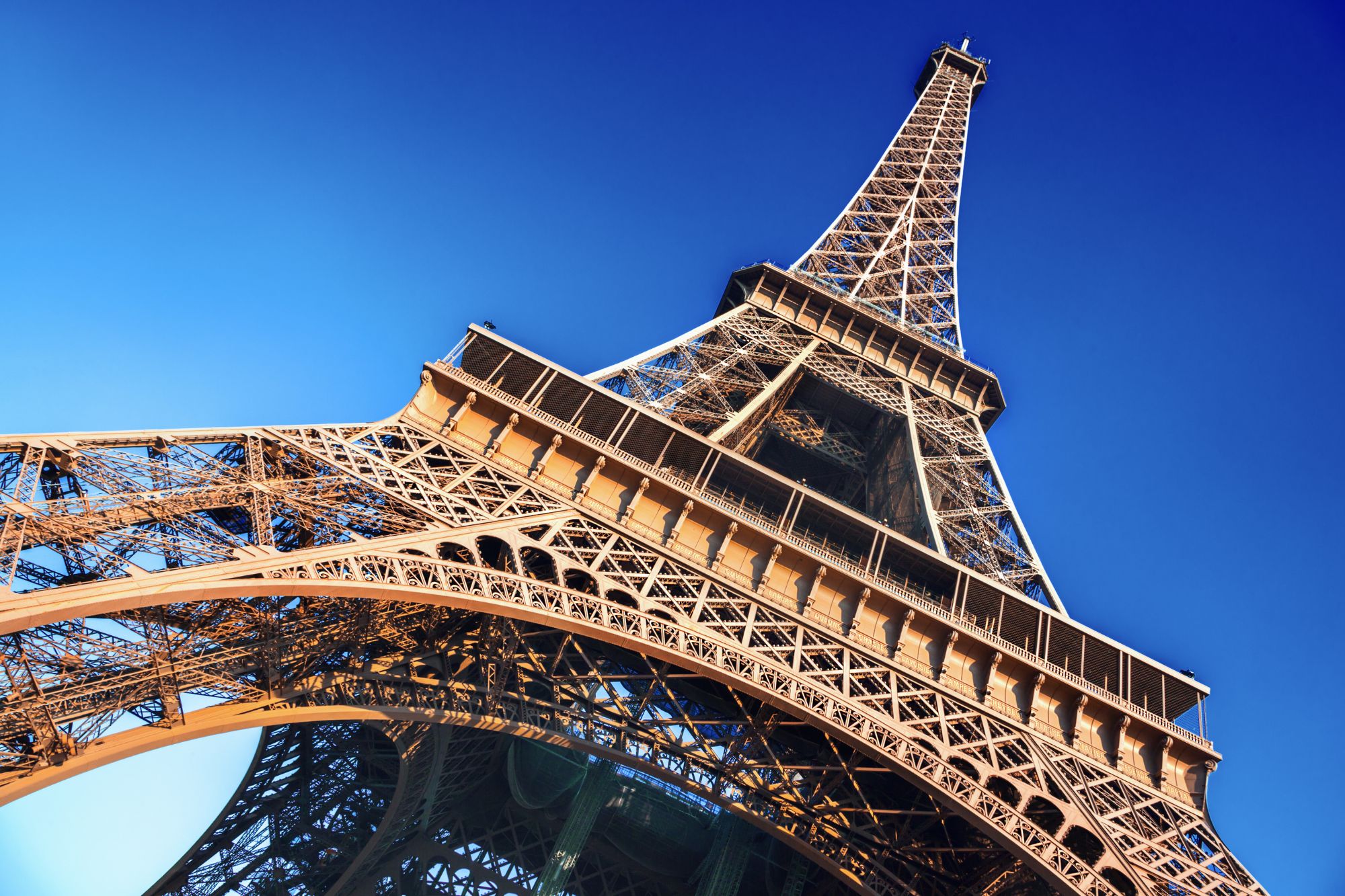 Tour eiffel canva