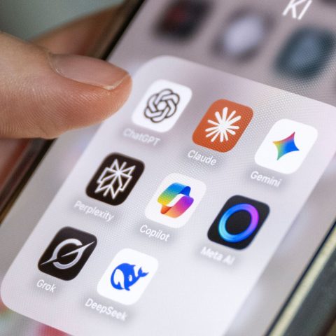 App gemini cloud chatgpt ipa
