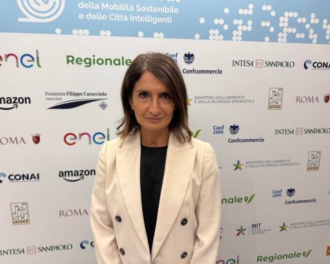 Mobilità, Giaconia (Trenitalia): "Regionale fondamentale per scelta sostenibile"