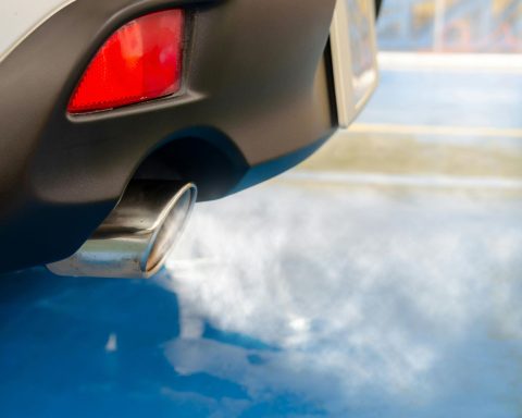 Smog auto suicidi
