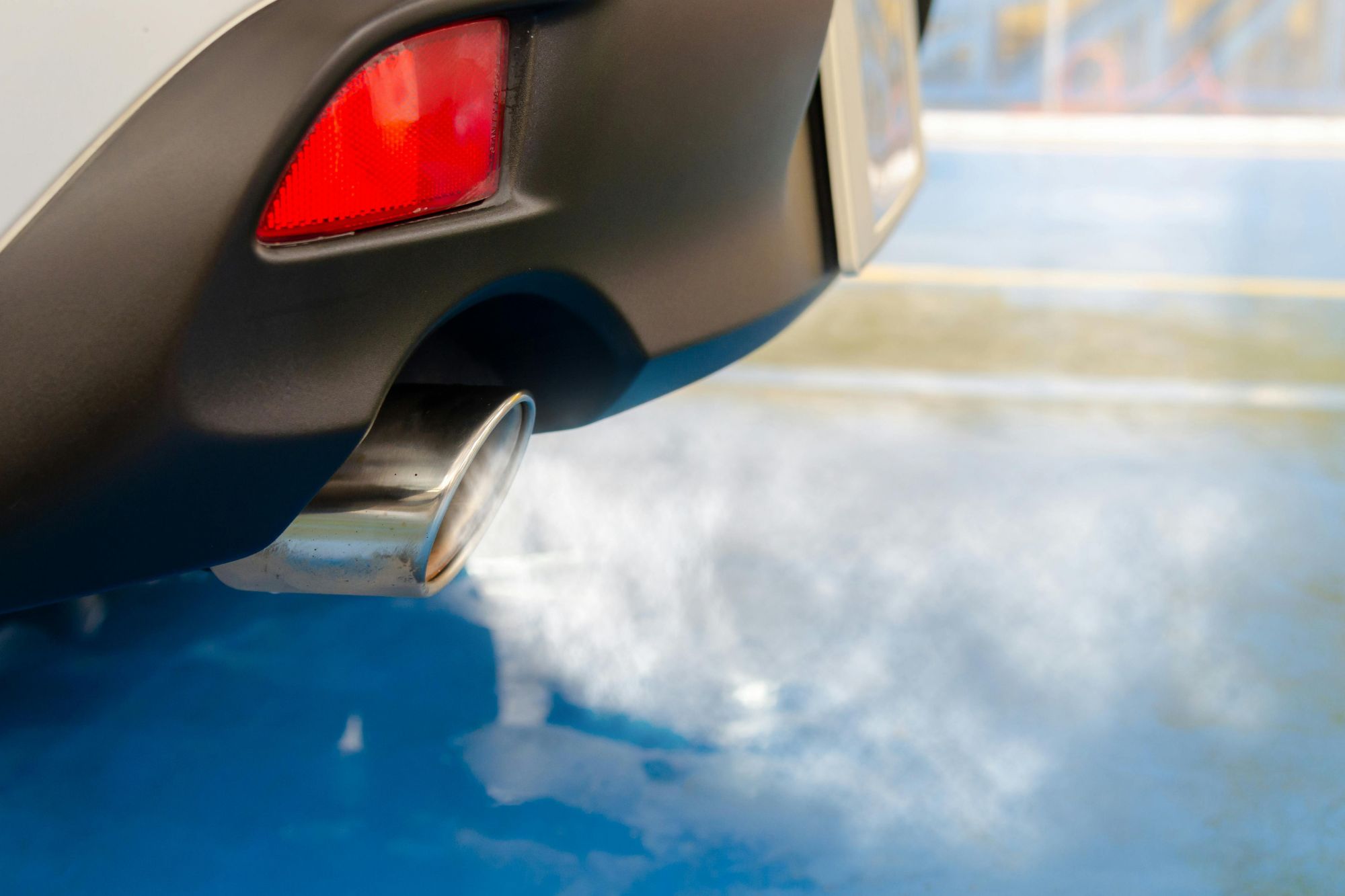 Smog auto suicidi