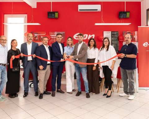 E.ON accompagna famiglie e imprese nel risparmio, nuovo punto vendita a Suzzara