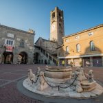 Piazza vecchia bergamo canva