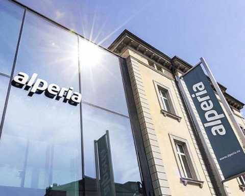 Energia, da Alperia offerte per luce e gas, risparmi oltre il 45%