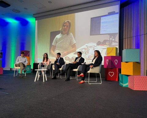 Sostenibilità, indagine: per 46% Under 30 digitale ha stesso impatto combustibili fossili