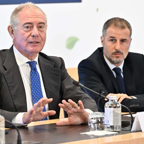 Urso insenga adnkronos evento
