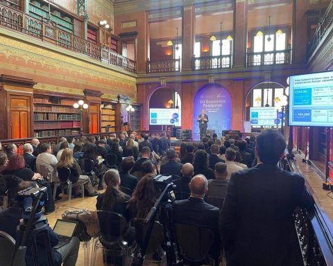 Ue, Philip Morris presenta studio Eu Economic Footprint 2021