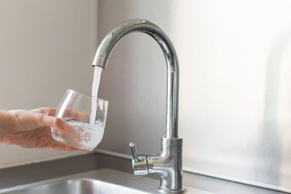 Acqua rubinetto cucina