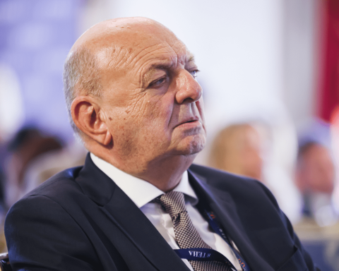Pichetto Fratin: "L'impianto Aliplast di Modena modello da replicare in Italia"